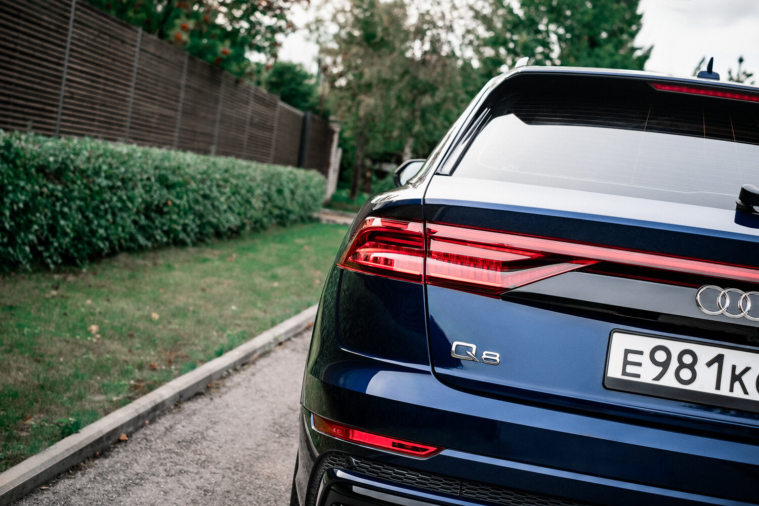 ауди ку 8, audi q 8, q 8 ауди, ауди q8 зад, audi q