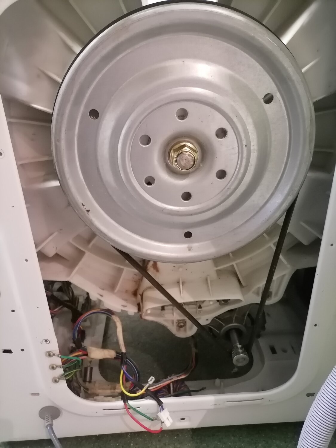 Ремонт стиральных машин с выездом на дом