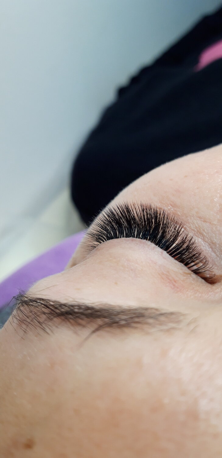 наращивание ресницы, ресниц, наращивание ресниц пучками, наращивание ресниц готовыми пучками, нарощенные ресницы