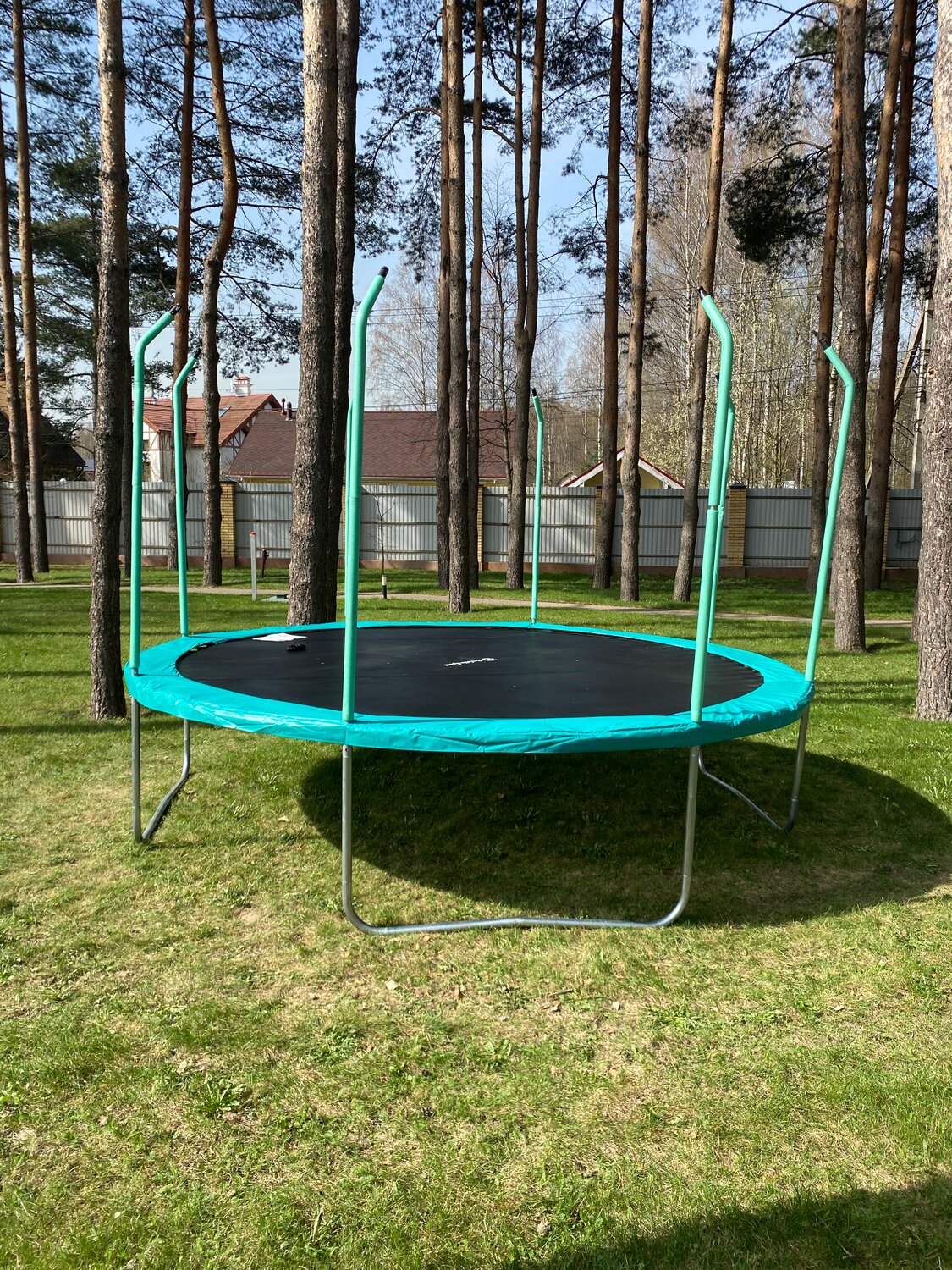 батут каркасный, батут hasttings classic green, батут, батут с сеткой, батут для дачи