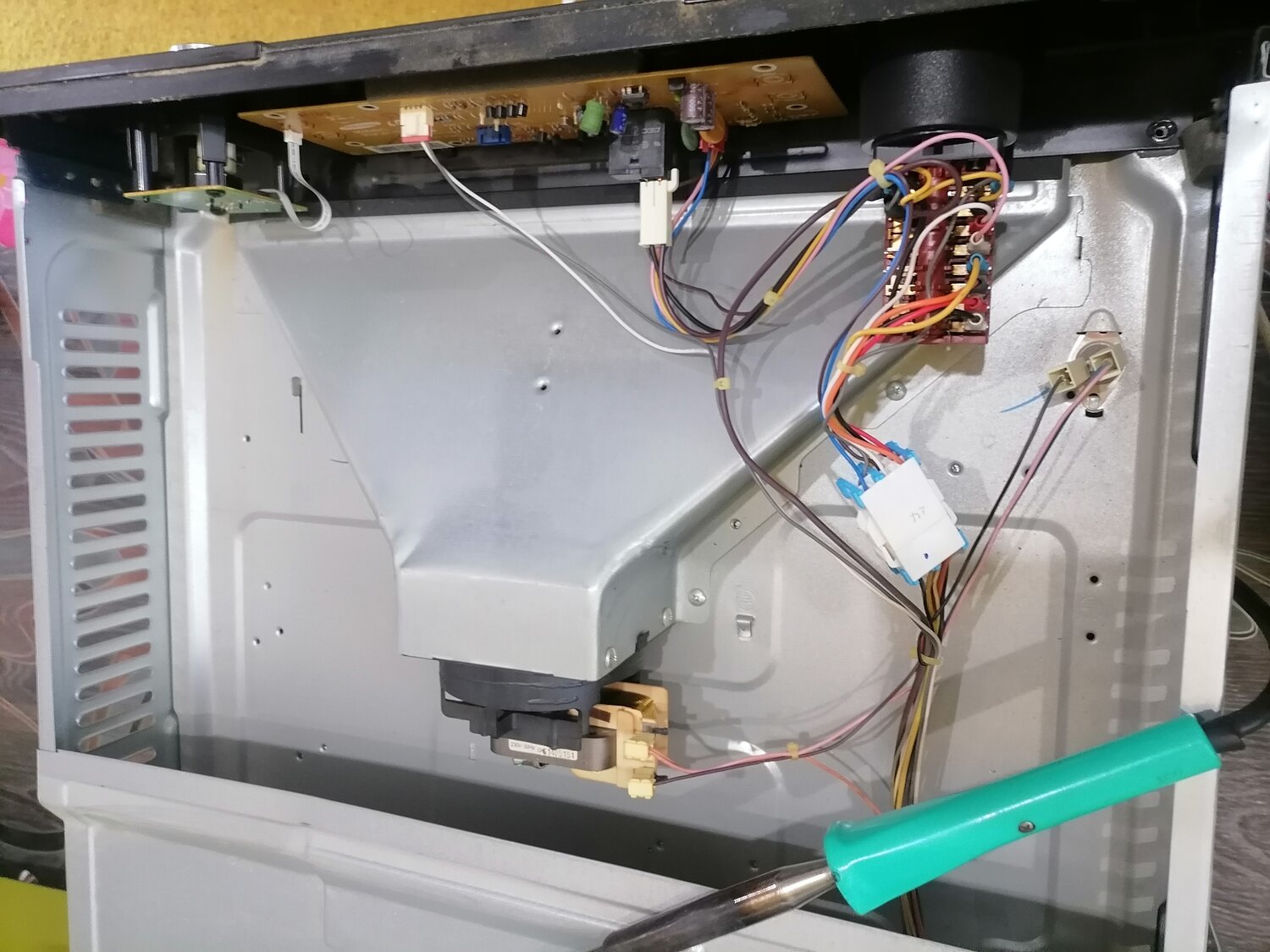 Ремонт духового шкафа