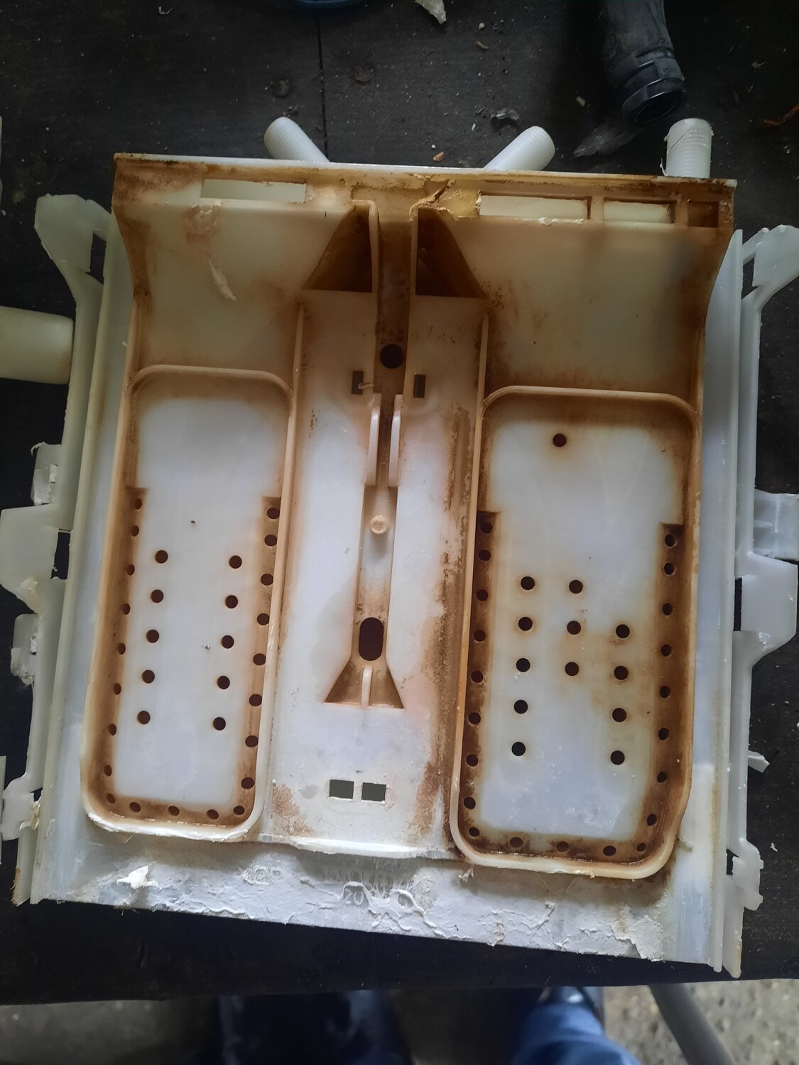 крышку для бункера порошкоприемника для стиральной машины samsung dc97-11422b, крышка бункера дозатора для стиральной машины samsung, бункер порошкоприемника для стиральной машины samsung dc97-11422b, порошкоприемник для стиральной машины samsung addwash dc97-19401a, dc97-16006a верхняя крышка бункера-дозатора самсунг