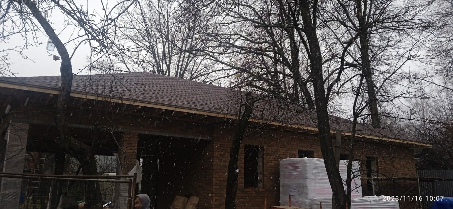 кровля, кровля фасад, дом, черепица, кровельные работы