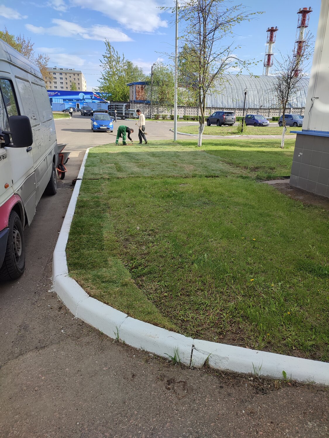 здание, тротуар, дорога, узкая дорога, улица