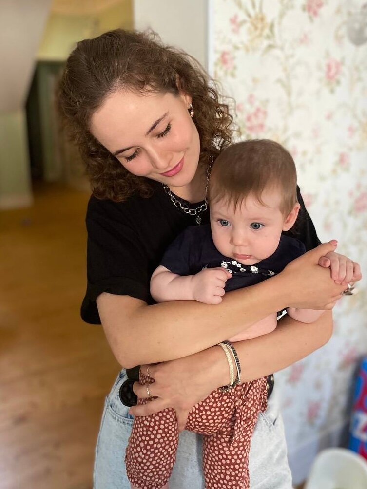 Услуги няни в Москве: 115 нянь со средним рейтингом 4.6 с отзывами и ...