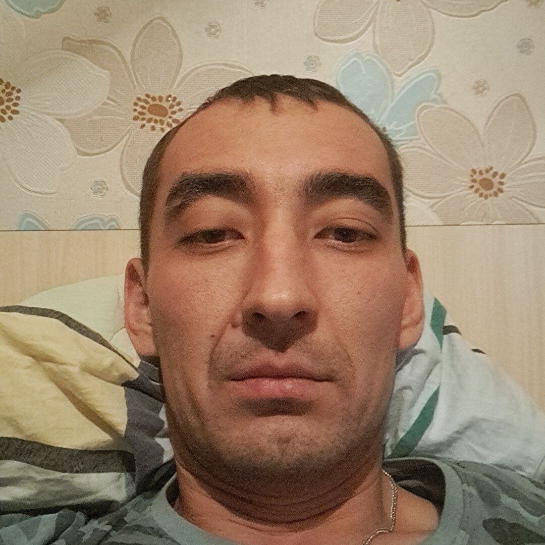 Александр Иванов