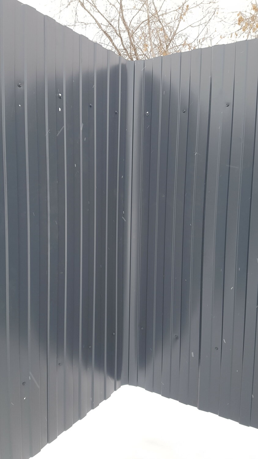 забор профнастил оцинкованный, профнастил серый графит, профлист забор, забор из профлиста, заборный профлист