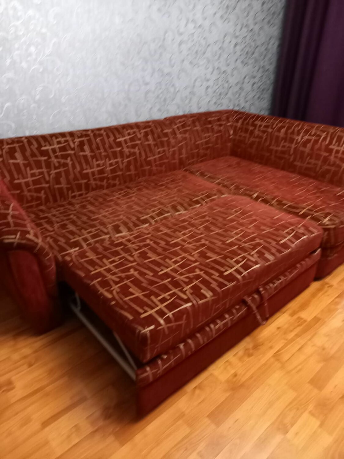 угловой диван старого образца, угловой диван старый, угловые диваны, диван, диваны бу