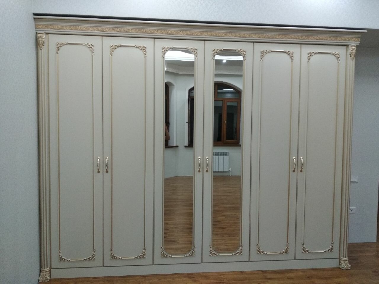 шкаф, шкаф классика, платяной шкаф, шкаф в классическом стиле, шкаф 6 дверный астория китай