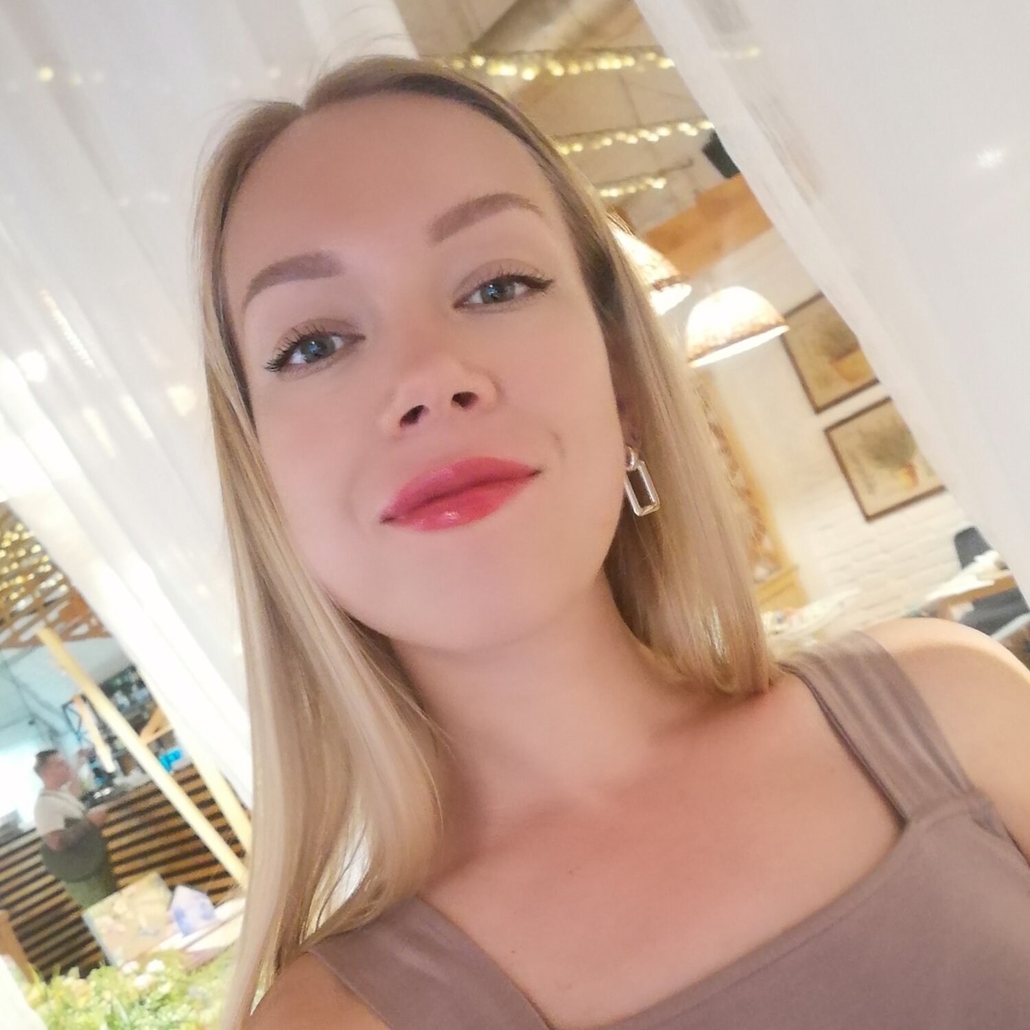 Анна Сергеева