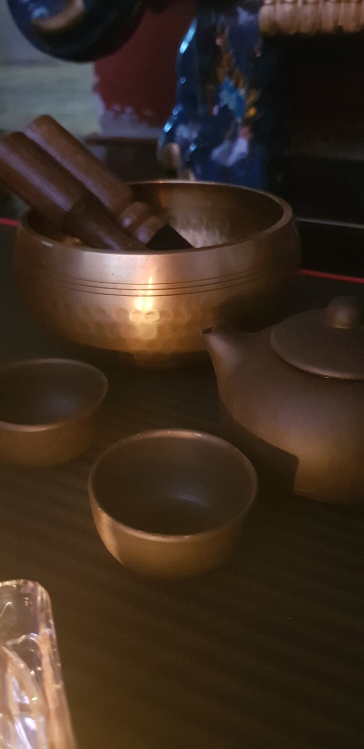 поющие чаши, healingbowl / тибетская поющая чаша полукованая 15,5 см, тибетские поющие чаши, китайская чайная церемония, поющая чаша вверх