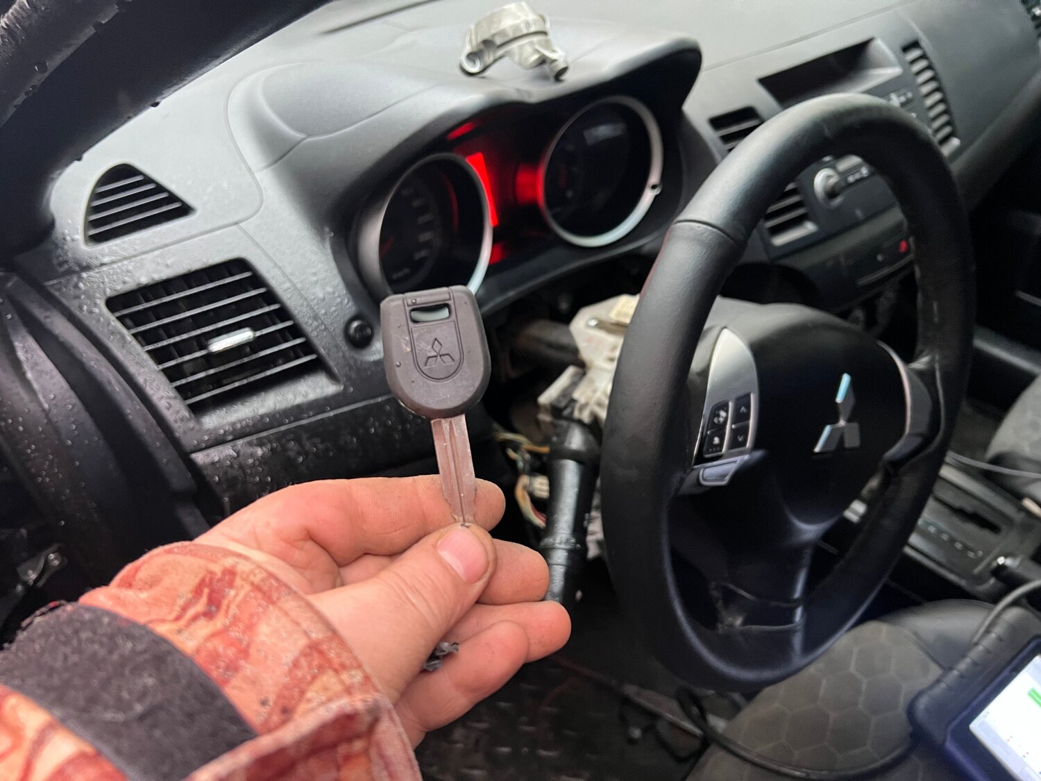 автоключи key77, mitsubishi lancer, авто, автоключи, митсубиси аутлендер 2010 2.4 вариатор