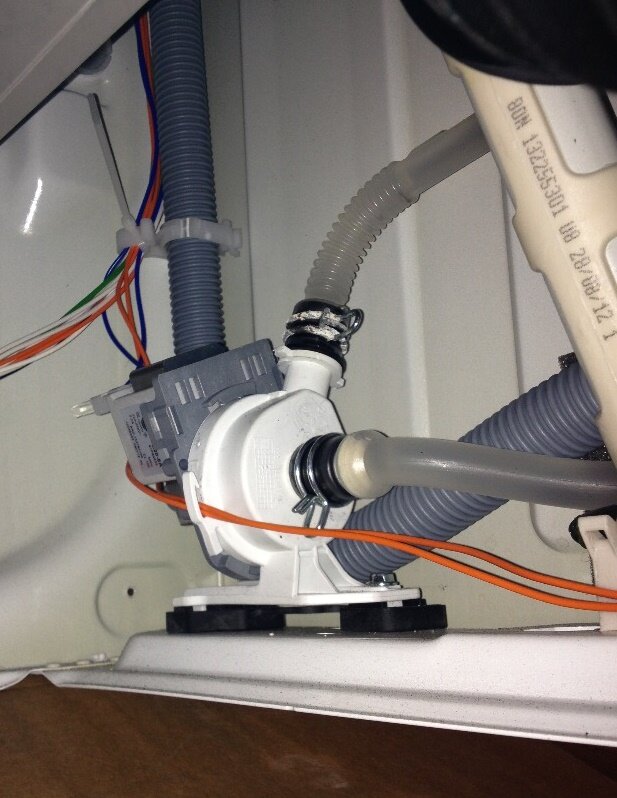 стиральная машинка индезит система слива воды, сливной насос для стиральной машины атлант, подключение сливного шланга стиральной машины, сливной шланг стиральной машины, сливной насос для стиральной машины lg