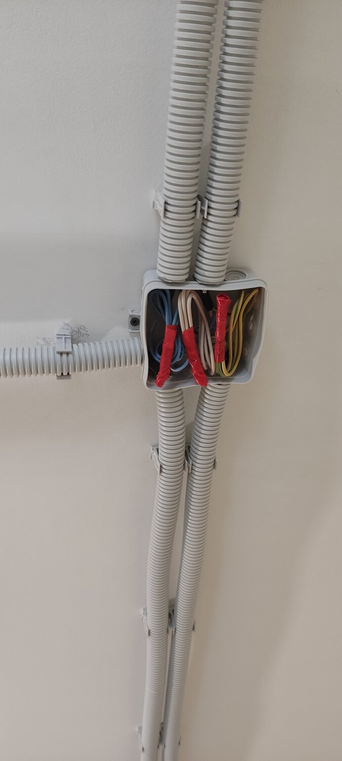 Электромонтажные работы в Москве: 120 электромонтажников со средним ...