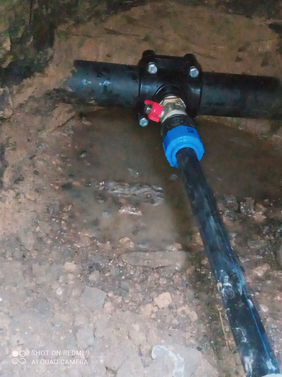 врезка в водопровод, врезка в пнд трубу, монтаж водопровода, водопровод, врезка в трубопровод