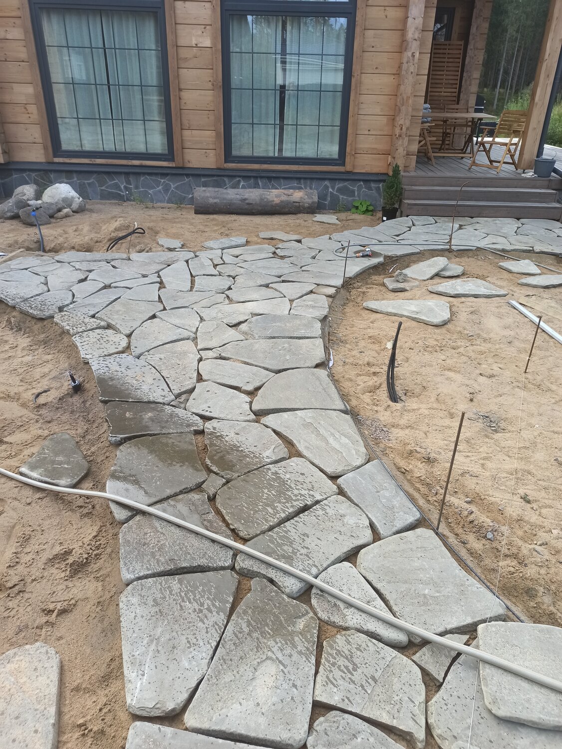 плитняк, плитняк дорожки, камень плитняк, дорожки из песчаника, природный камень плитняк