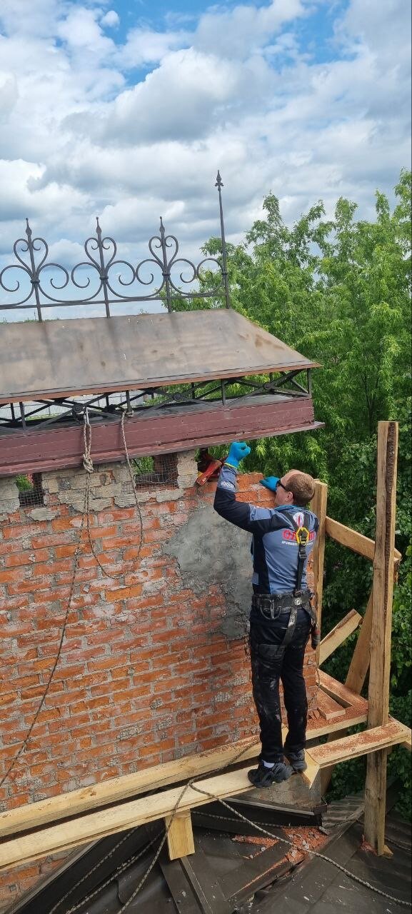 кирпичный фасад, фасадные работы, строительство, ход строительства, крыша