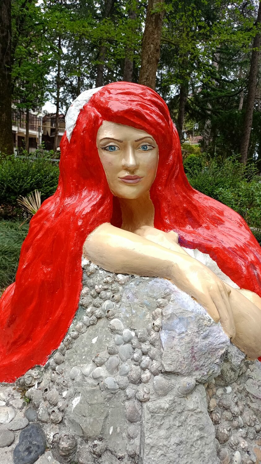 скульптура русалочка, лорелея памятник, статуя русалки, скульптура русалки, фигурка для сада русалка