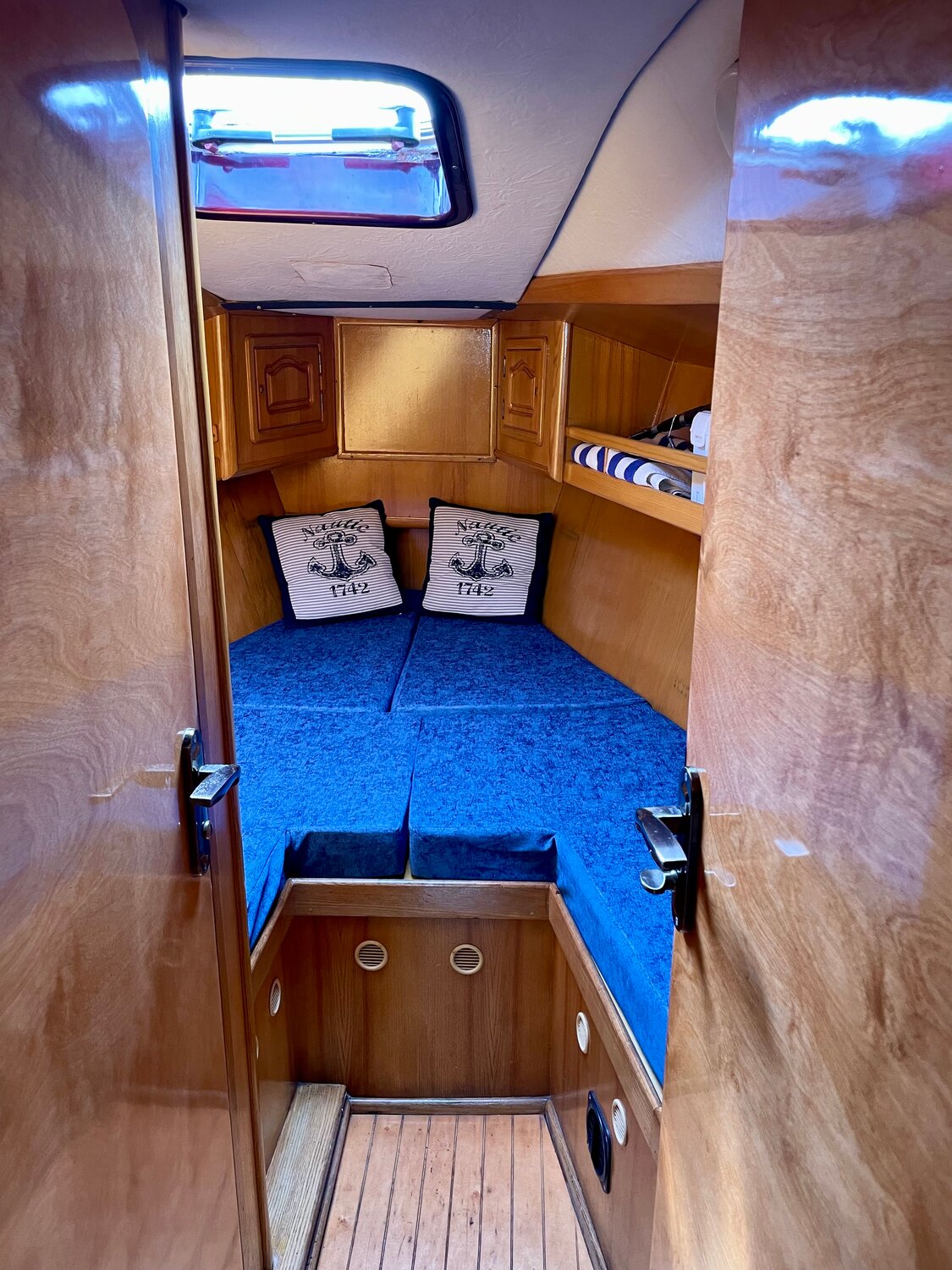 bavaria 46 cruiser 2021, яхта, каюты на bavaria 46, яхта linssen 34.9, shipman 28 яхта