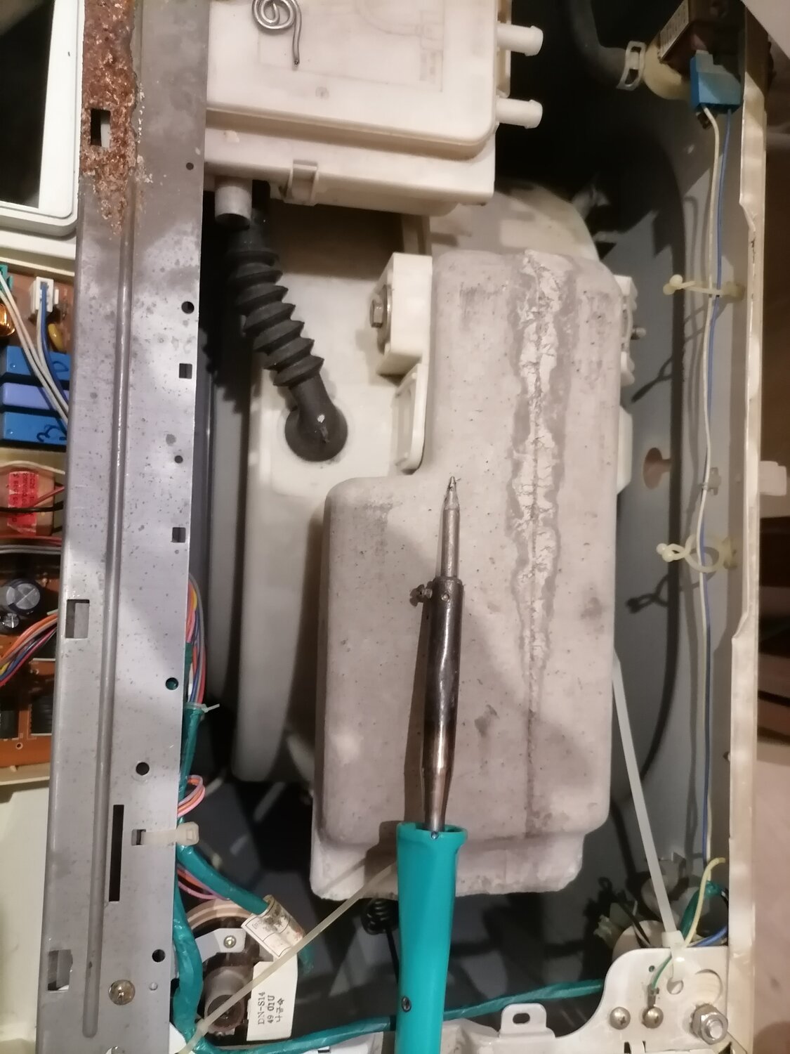 Ремонт стиральных машин с выездом на дом