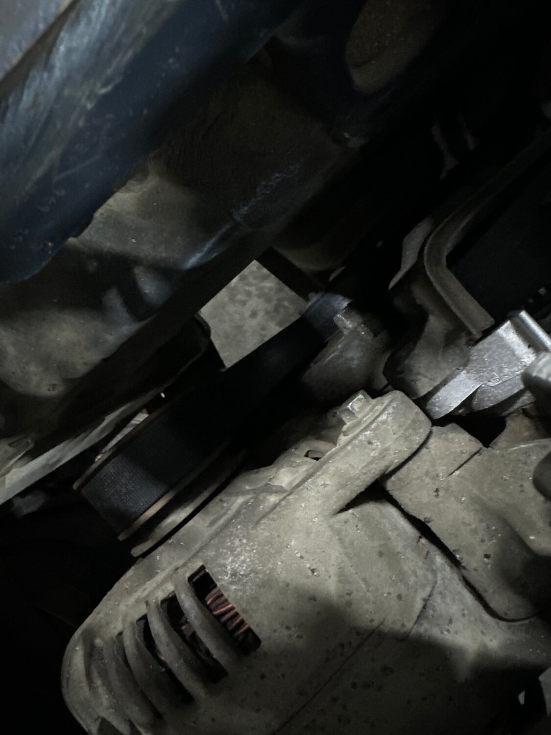 замена ремня генератора, генератор мазда сх5, ремень генератора passat b8, генератор пежо 407 1,8, замена генератора