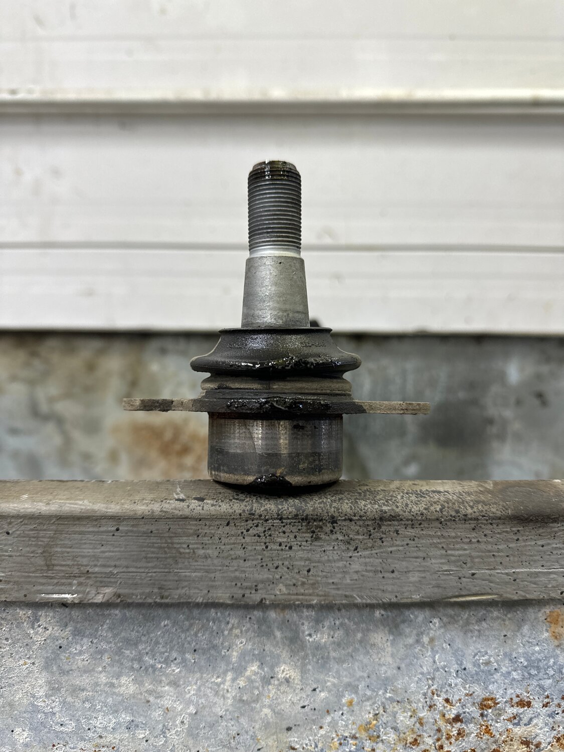 шаровая ваз 2107, замена шаровой, шаровая опора, шаровая опора лада веста, замена шаровой опоры