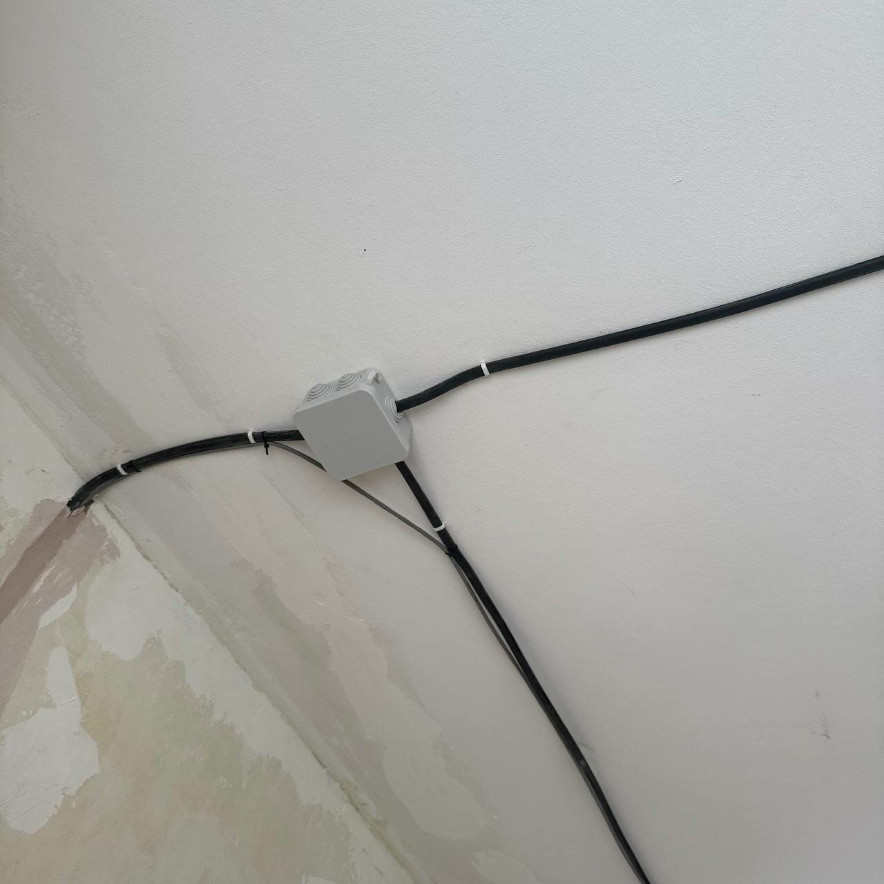 электрика, монтаж электропроводки, электрика в квартире, разводка электрики, разводка электропроводки