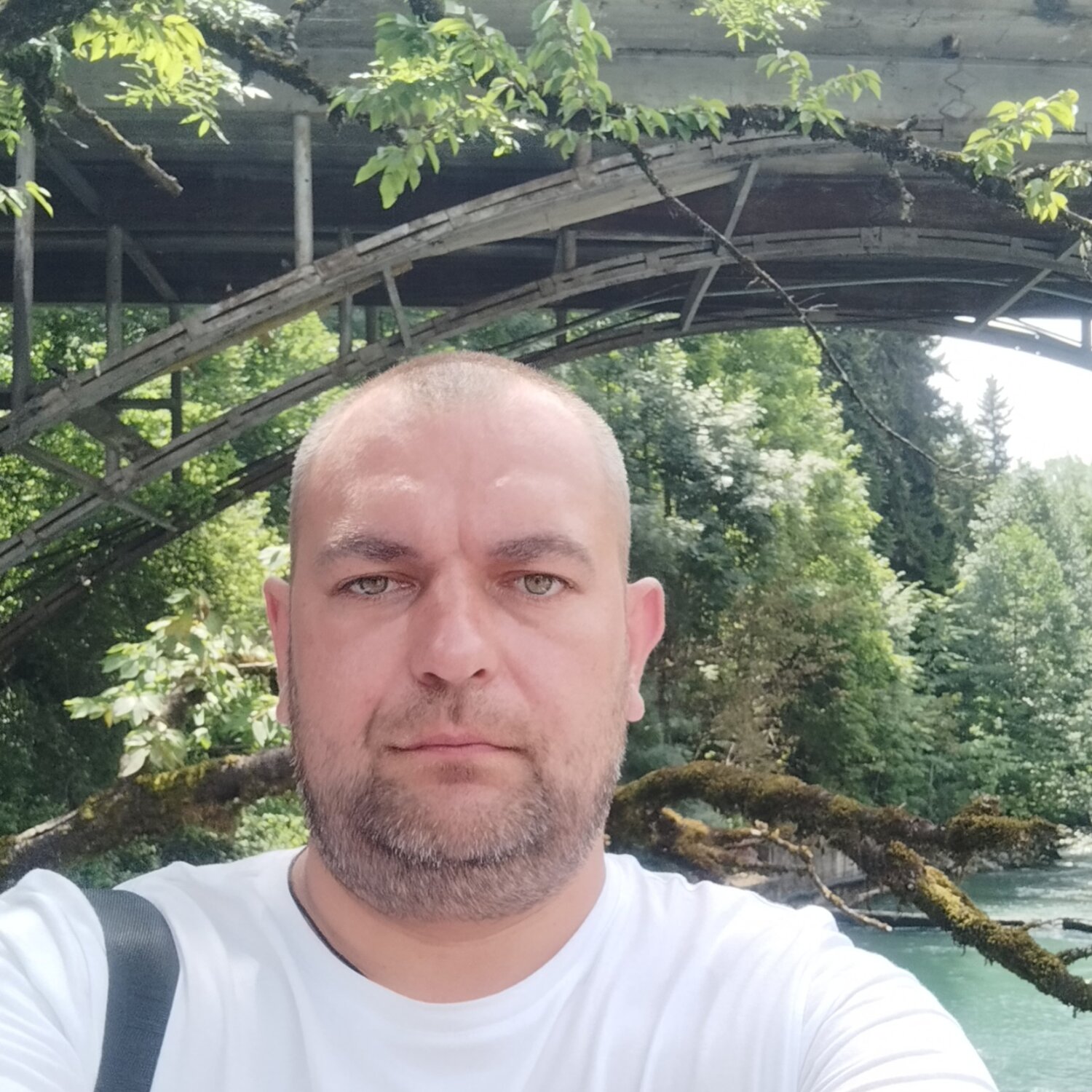 Дмитрий Белов