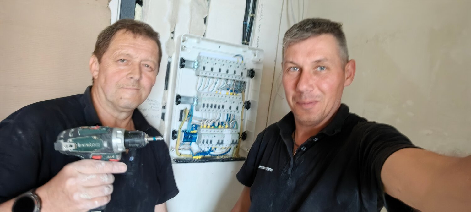 электромонтажные работы, услуга электрика, работа электрика, электрика монтаж, электрик