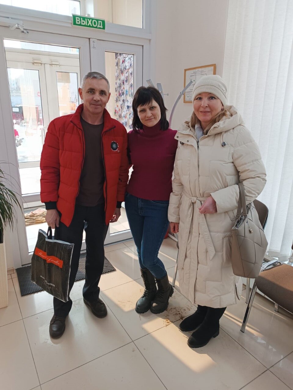 пуховик женский, пуховик, бежевый пуховик, длинные пуховики, куртка женская зимняя