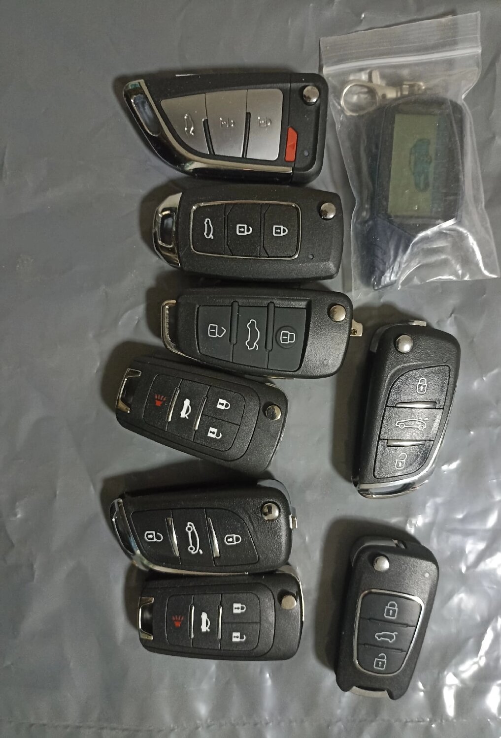 vvdi xkkf02 ключ, авто ключи, автомобильные ключи, выкидной ключ с автозапуском, ключи от авто