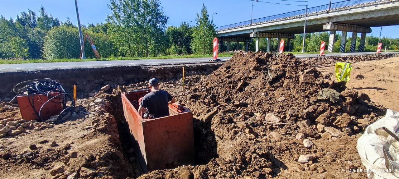 рытье траншеи, водоснабжение, вскрытие теплотрассы, копать траншею, инженерные коммуникации