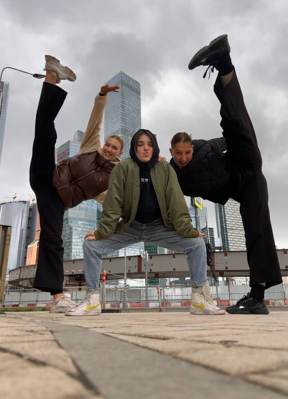 парень, друзья, человек, позитивный человек, фотографии друзей