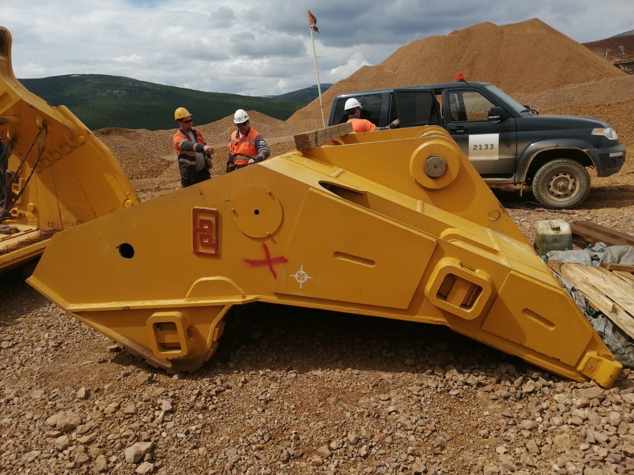 рукоять экскаватора хендай 290, фронтальный погрузчик sdlg 936, техника, строительная техника, стрела 15 метров для коматсу 200