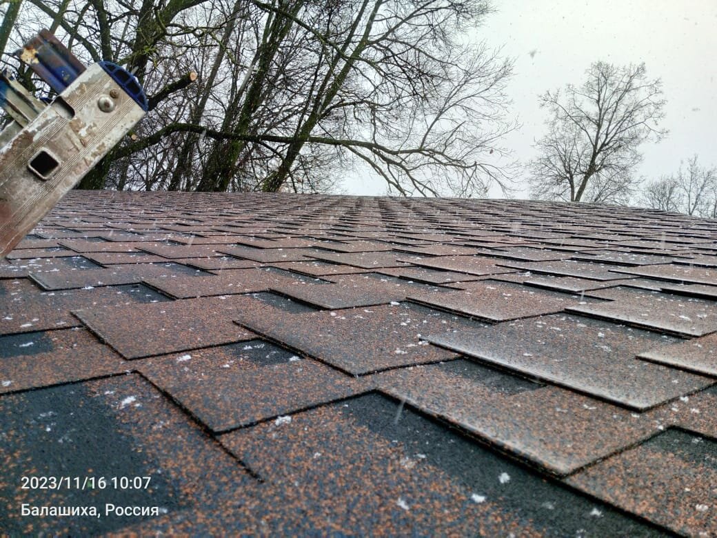 кровля, мягкая кровля, покрытие кровли, черепица, битумная черепица