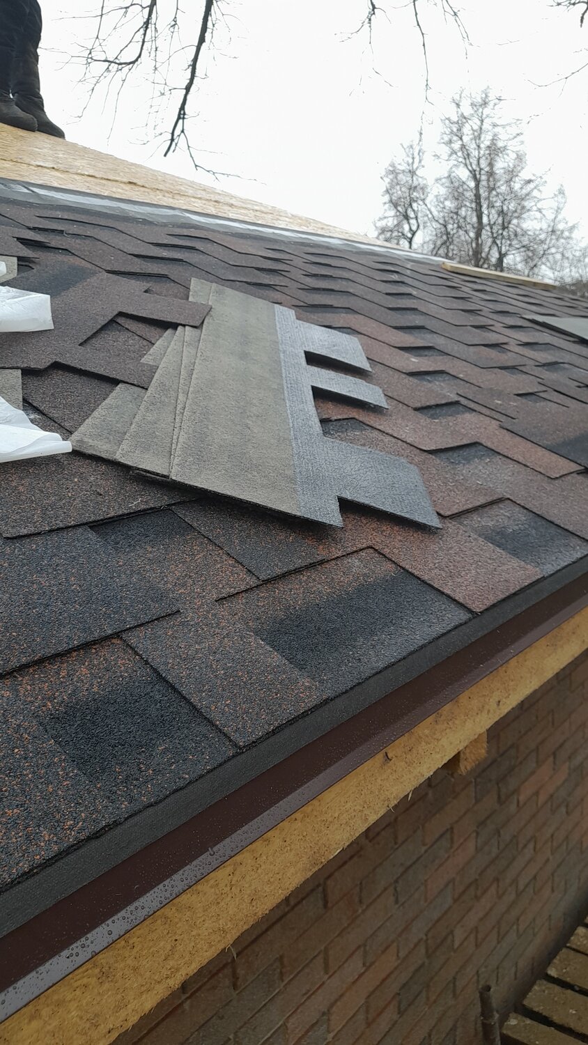 кровля, мягкая кровля, покрытие кровли, крыша из мягкой кровли, кровля из гибкой черепицы