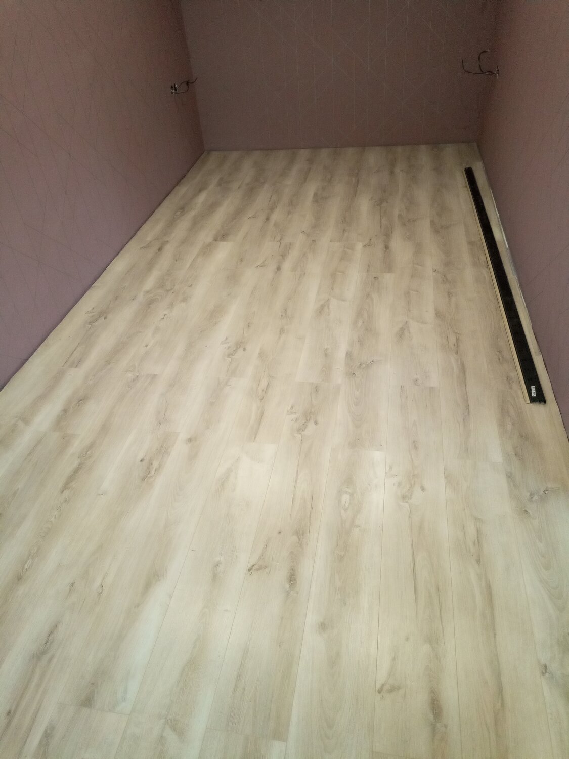 ламинат, линолеум, пол линолеум, виниловый ламинат, паркетная доска