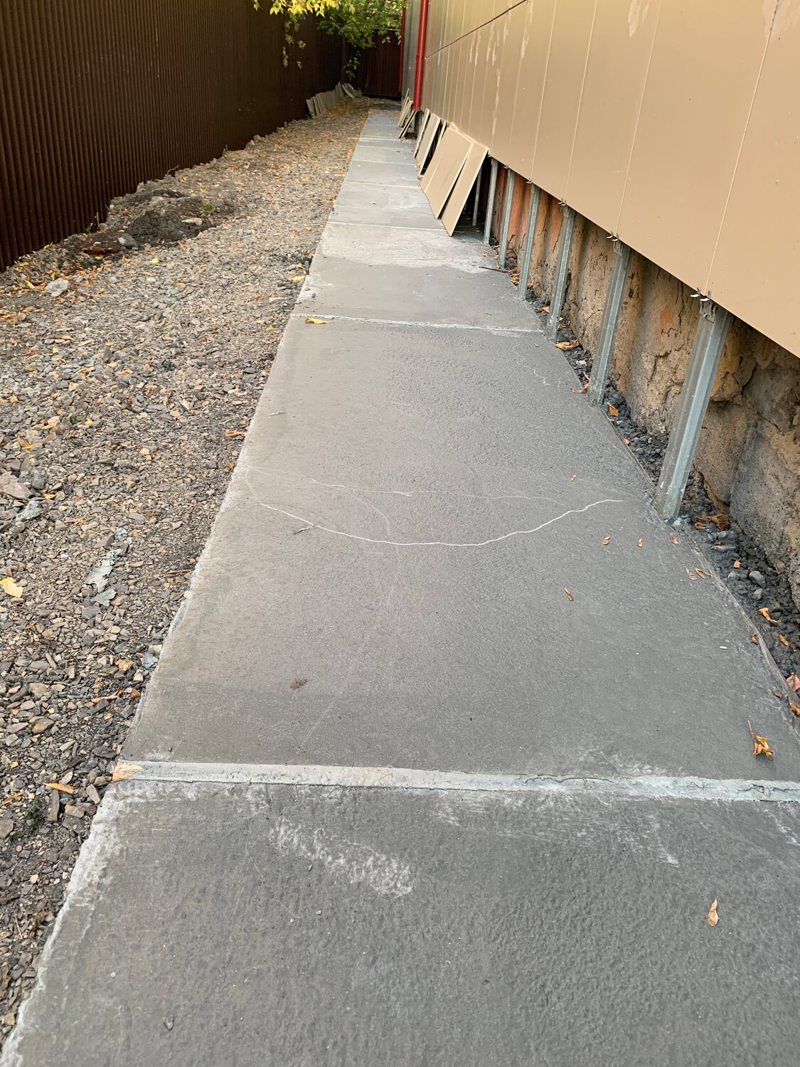 отмостка, бетонная отмостка, отмостка из бетона, отмостка дома, отмостка вокруг дома