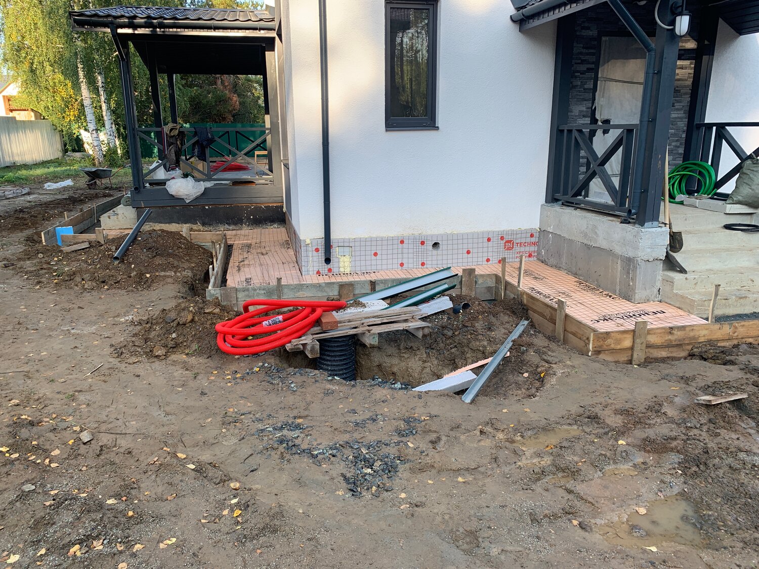 отмостка вокруг дома своими руками, отмостка дома, отмостка, вокруг дома отмостка, отмостка у крыльца