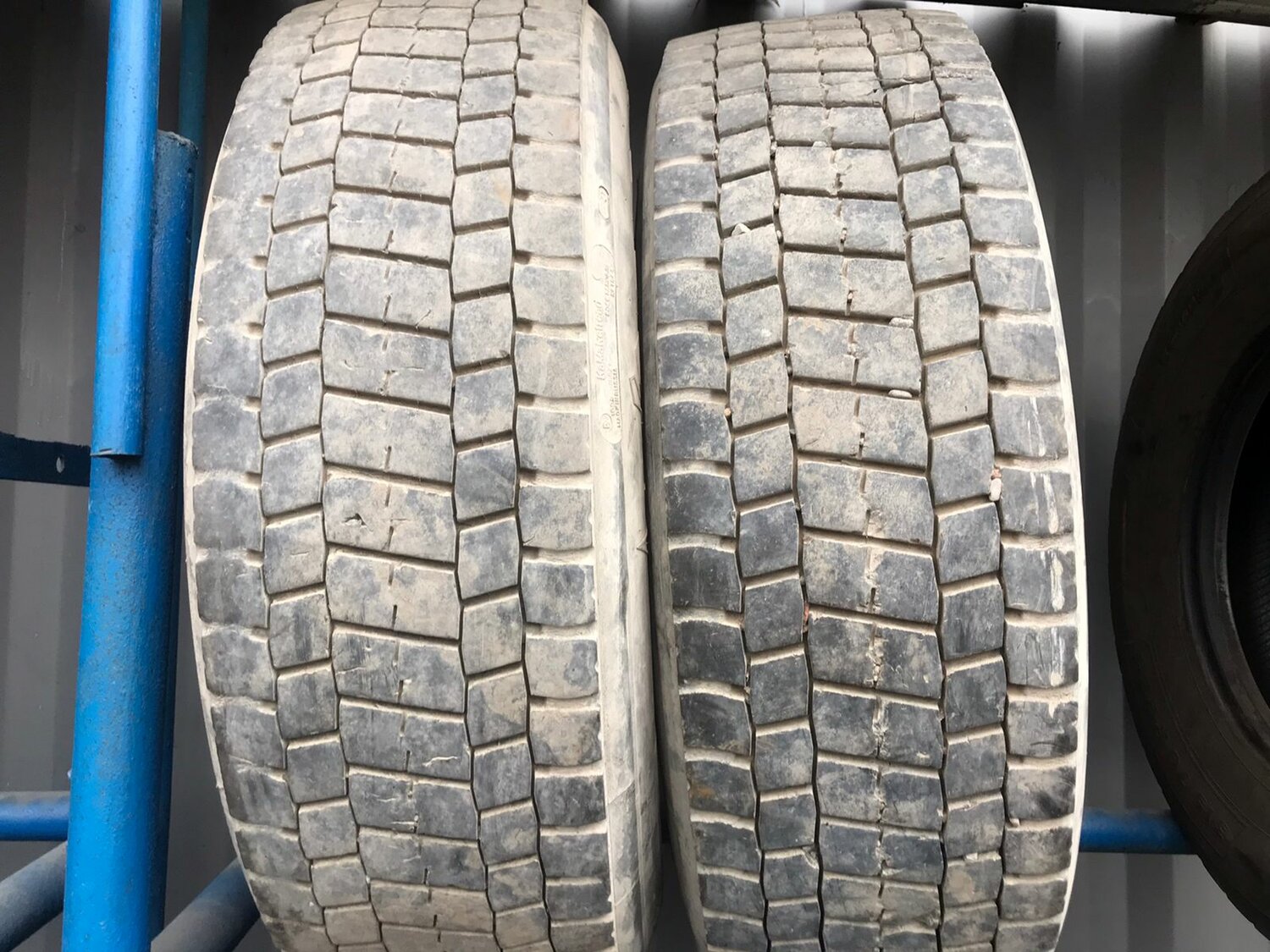 шины бу, бриджстоун 315/70r22.5 729, колеса бриджстоун 315 70 22.5, шины 315/70/22.5, шины сава 295/60
