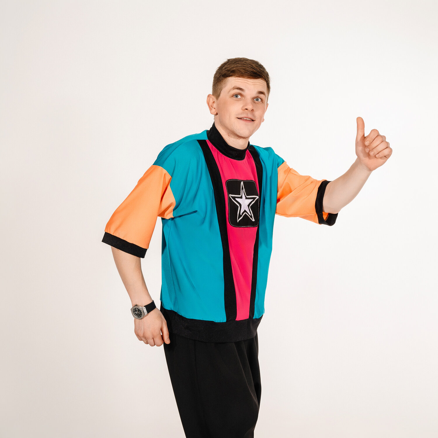протяни лапу дружбы читос, детский бомбер, парень, nickelodeon kids' choice awards фильм 2022, человек