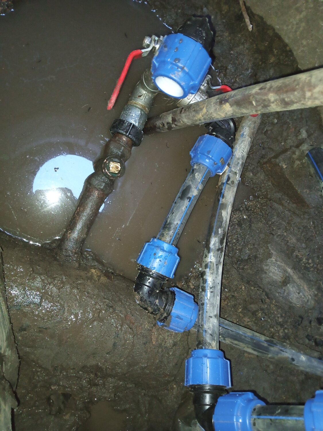 водопровод, монтаж водопровода, монтаж водоснабжения, трубы водоснабжения, водоснабжение