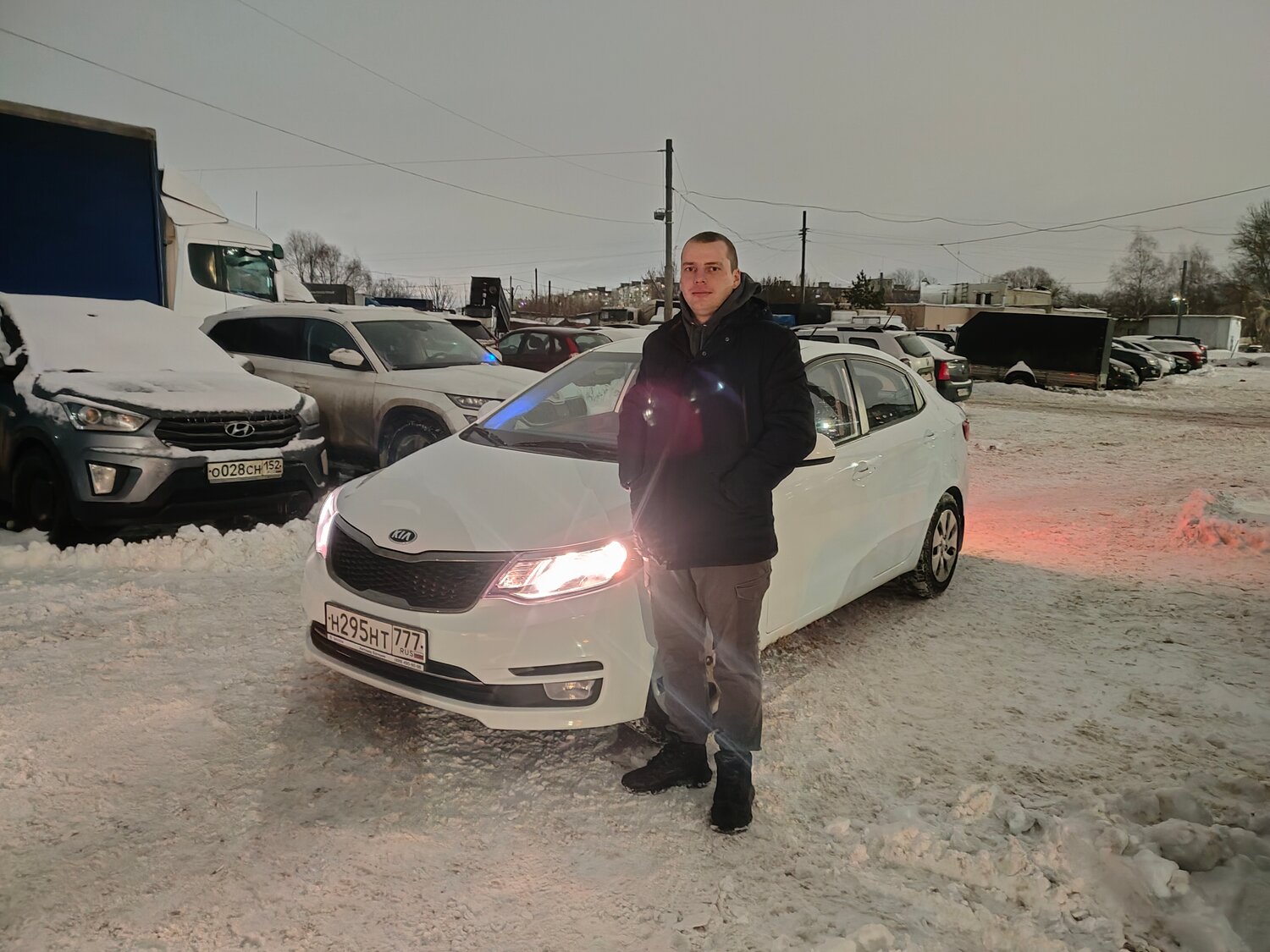 kia rio, белый киа рио, автомобиль киа, киа рио 2015, машина kia rio