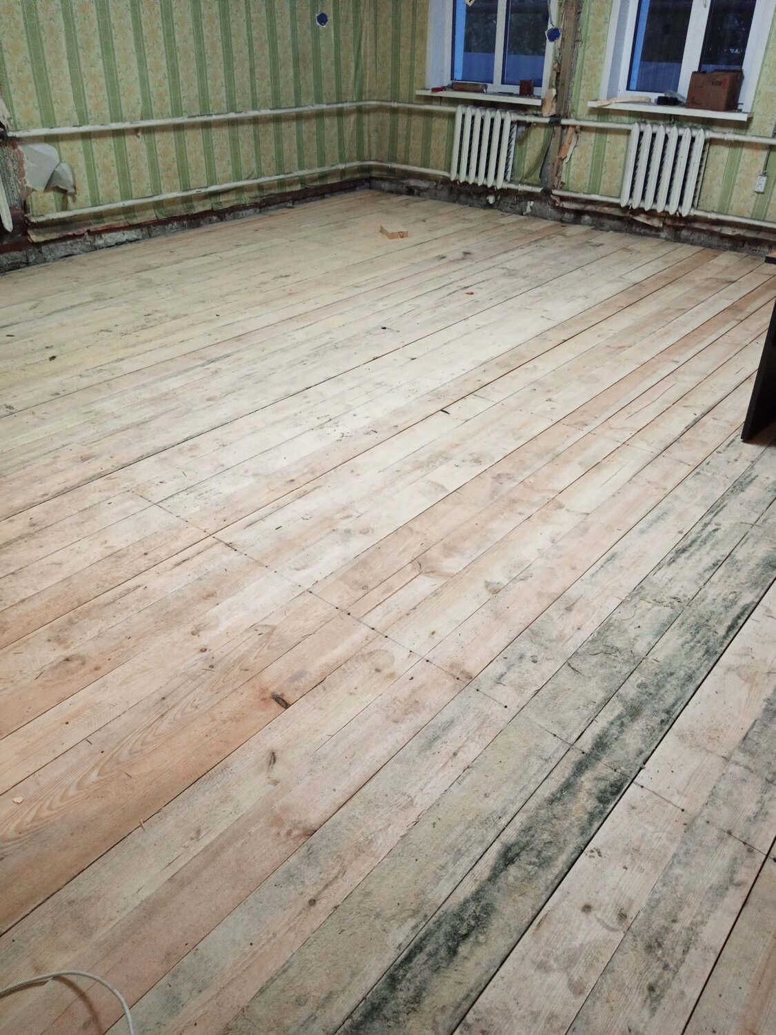доска пола, циклевка деревянного пола, циклевка пола из досок, пол из досок, деревянный пол