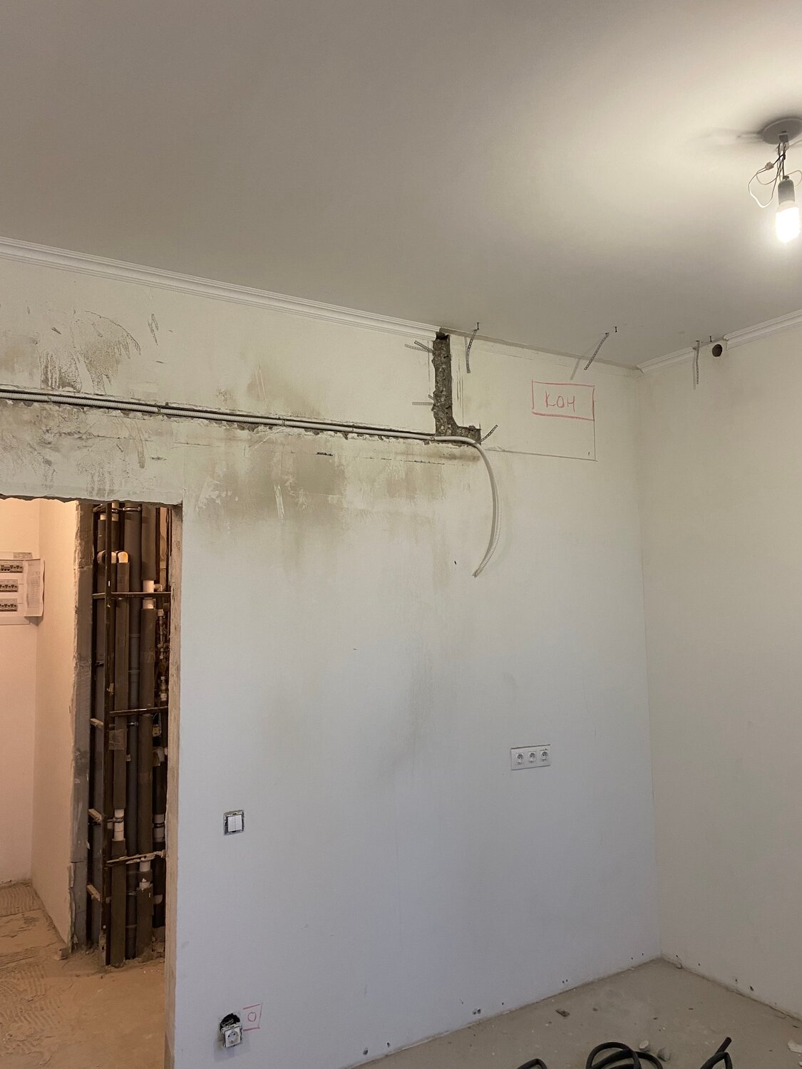 проводка в панельном доме, прокладка электропроводки в хрущевке, монтаж электропроводки, монтаж проводки, замена электропроводки