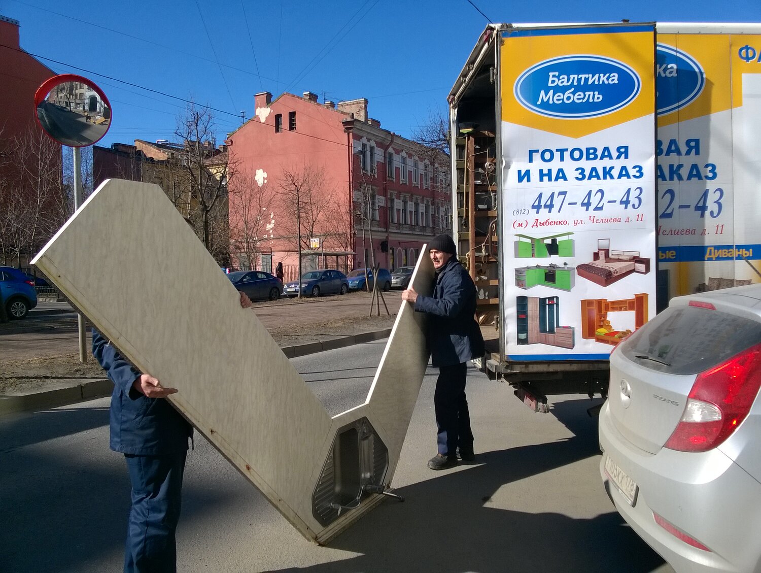 перевозка мебели, мебельные перевозки санкт петербург, грузчики переезды, здание, переезд