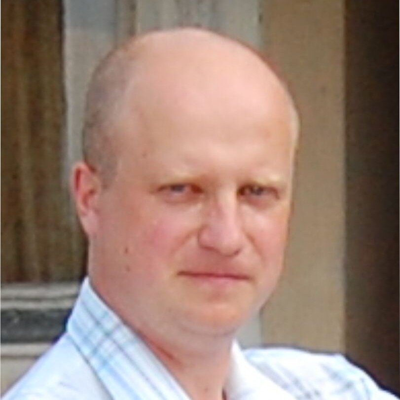 Александр Захаров