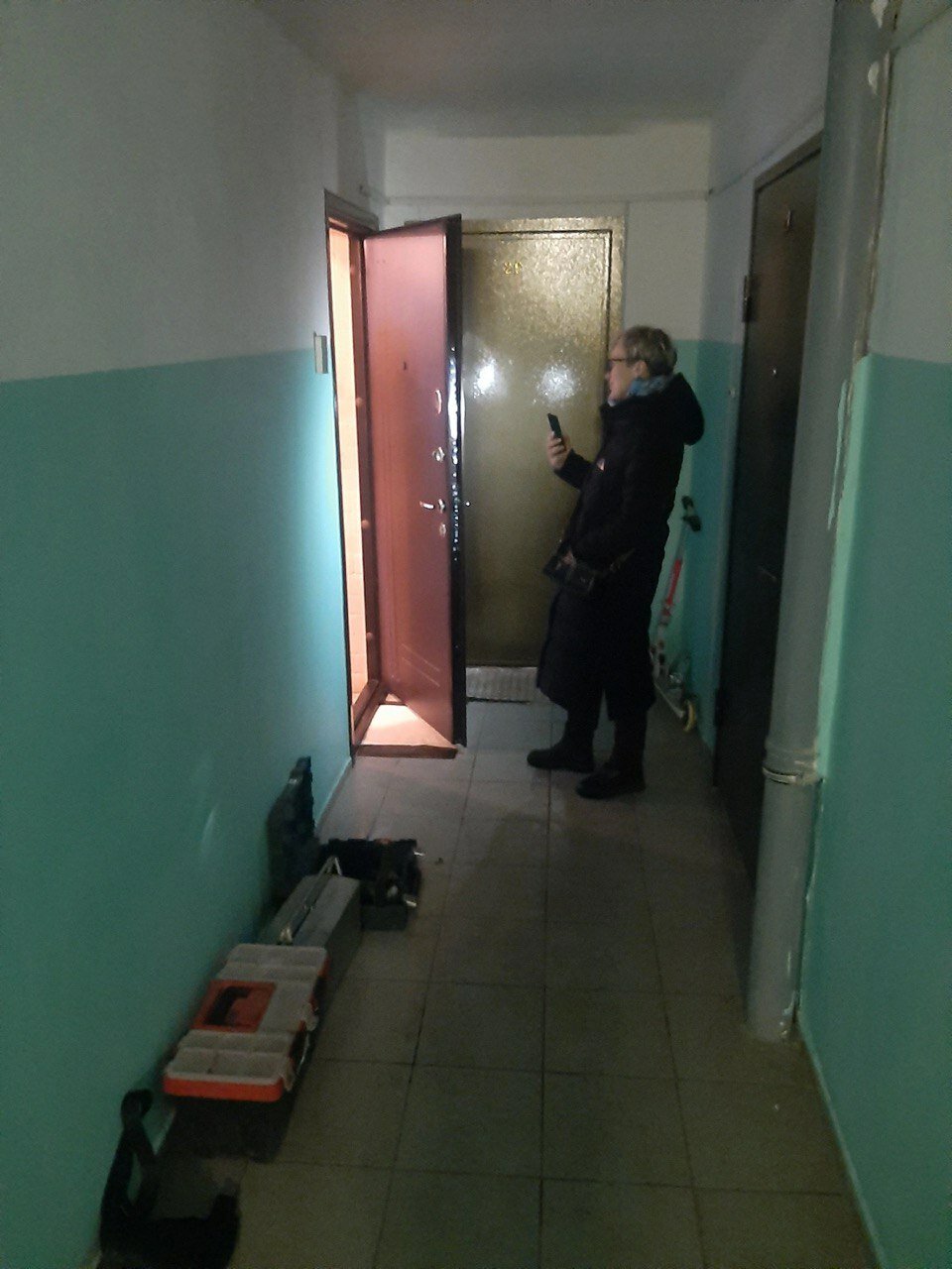 мебель, подъезд, квартира, подъезд жилого дома, подъезд многоквартирного дома