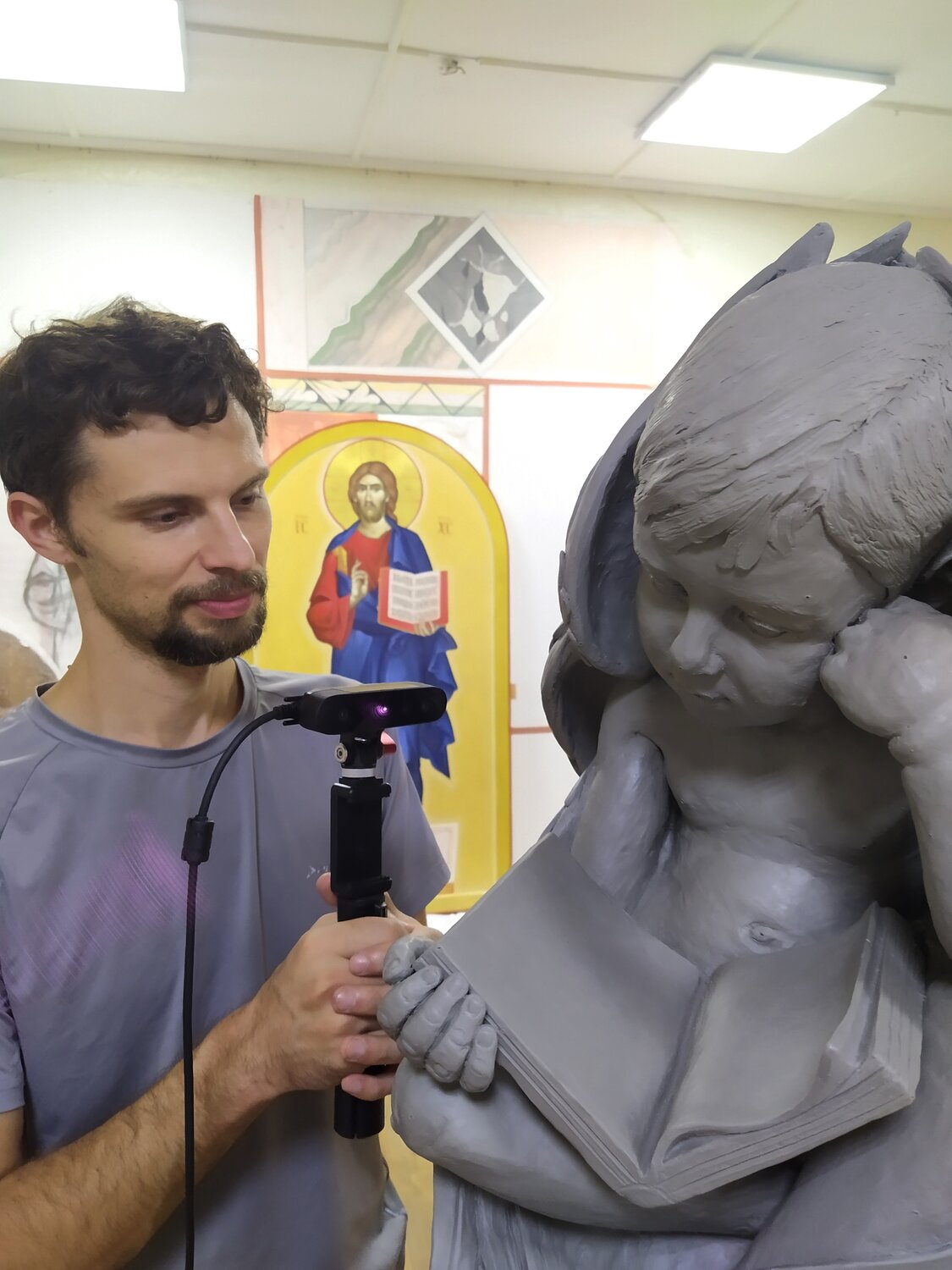 петр добаев скульптор, владислав чувашев скульптор, виктор трускалов иконописец, иконописец, филиппов константин скульптор