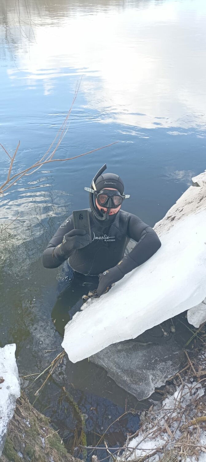 водолаз, водолаз погружается, человек, подводный охотник, подводная охота